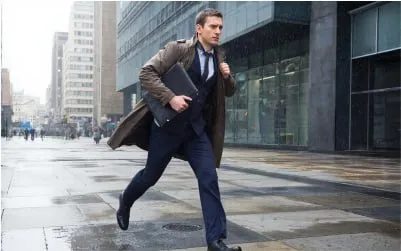 Опоздание на работу - повод для снижения зарплаты 